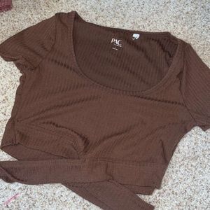 Pacsun Criss-Crossed brown crop top